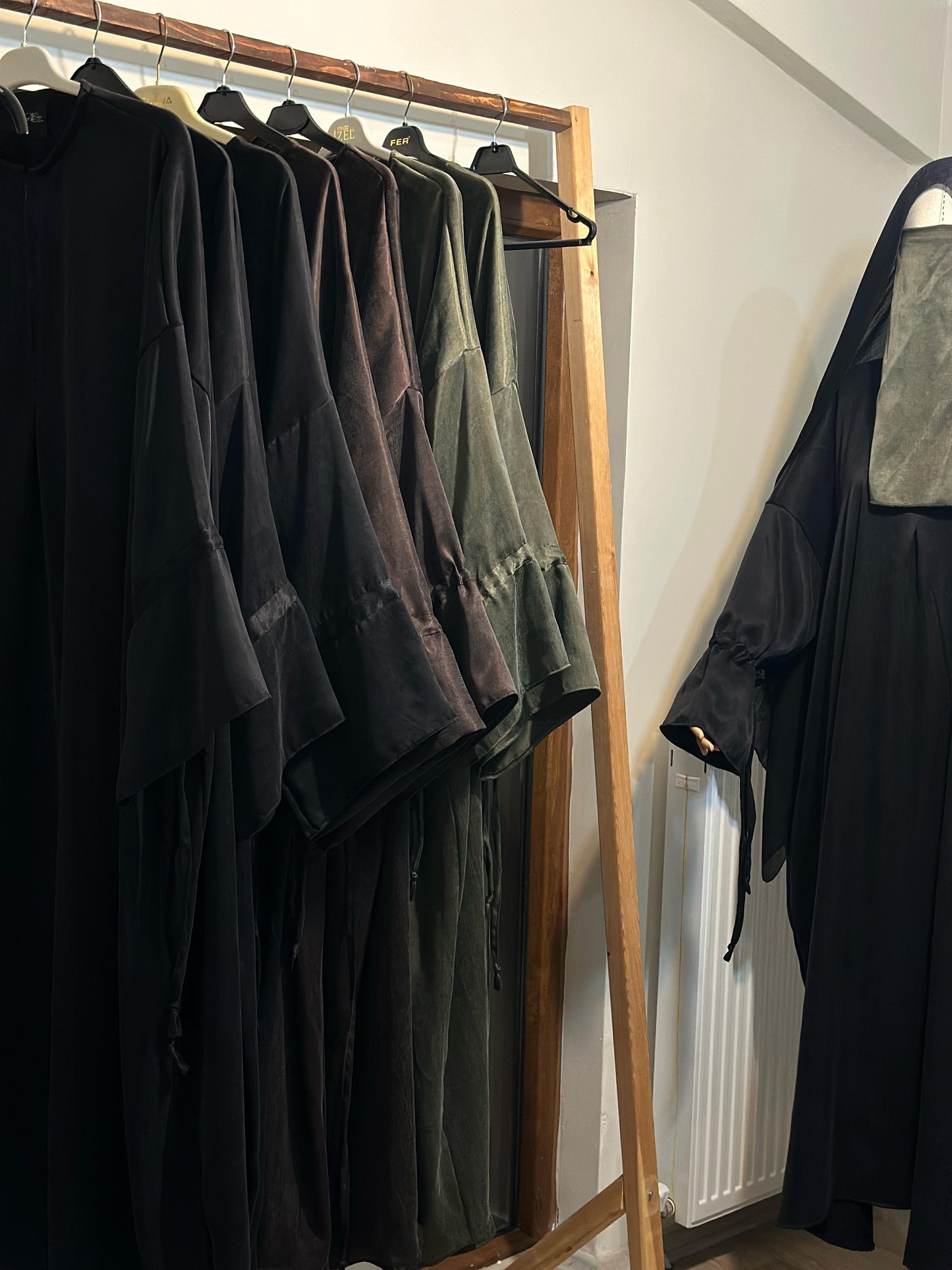 Abaya Talia cupro